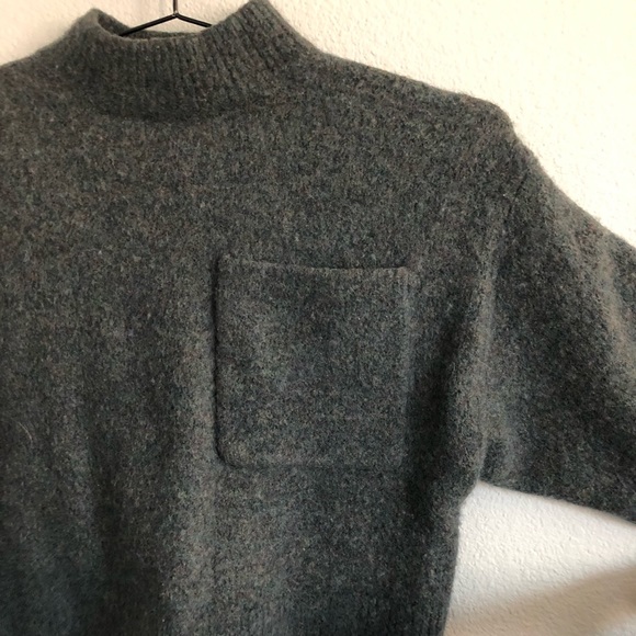 & Other Stories Dark Green Chest Pocket Knit Cropped Sweater. Size XS - Picture 2 of 8